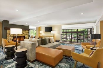 Hilton Garden Inn Monterey