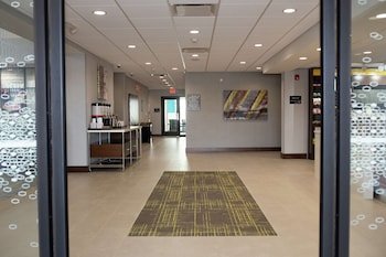 Hampton Inn & Suites Dundee