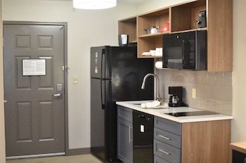 Candlewood Suites Fayetteville / University of Arkansas