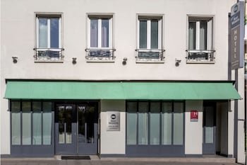 Best Western Rives de Paris La Défense