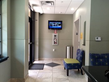 Cityview Inn and Suites