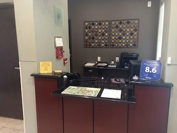Cityview Inn and Suites