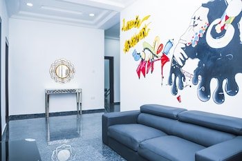 Lineech Apartments