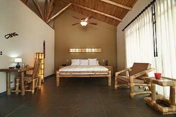 Clandestino Beach Resort