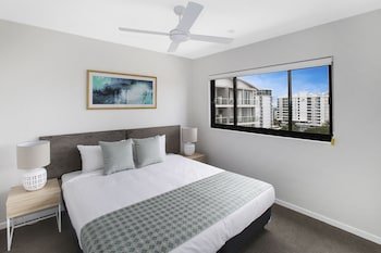 Direct Hotels – Sea Breeze Mooloolaba