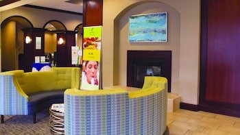 Holiday Inn Hotel & Suites Tallahassee Conference Center N