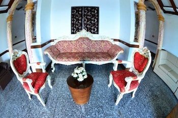 Villa Jhoana Resort