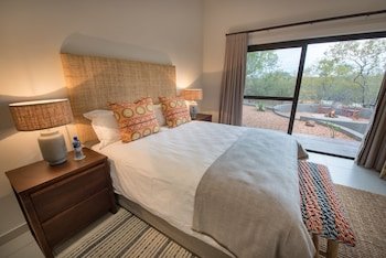 Bushwillow Private Villa
