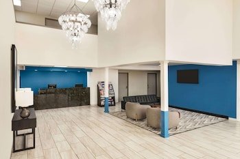Baymont by Wyndham Blackwell I-35