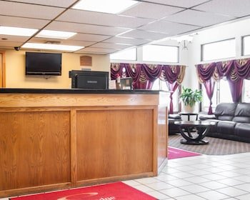 Econo Lodge Downtown North