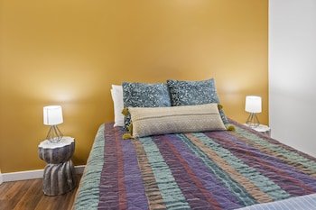 Alpine Country Inn and Suites