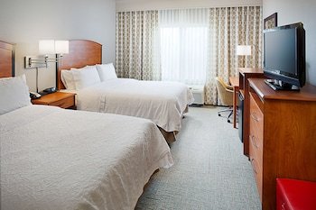 Hampton Inn & Suites Lancaster