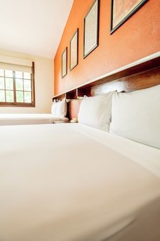 Hotel Villas del Sol