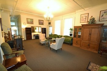 Perfect Stay Inn & Suites