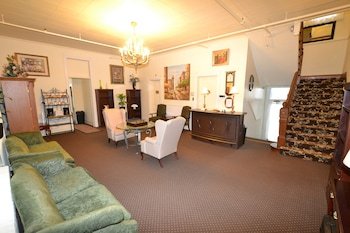 Perfect Stay Inn & Suites