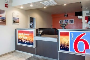Motel 6 Kalispell