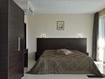 Prestige Hotel