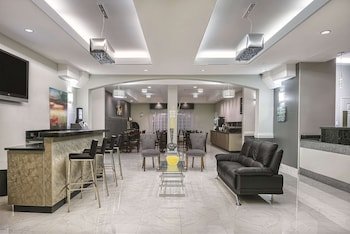 La Quinta Inn & Suites by Wyndham Mercedes