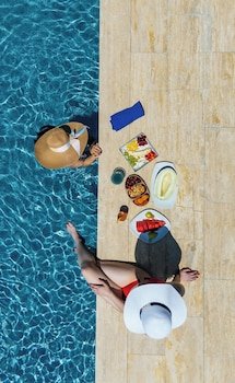 Palm Beach Hotel