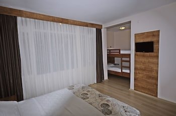 Palm Beach Hotel