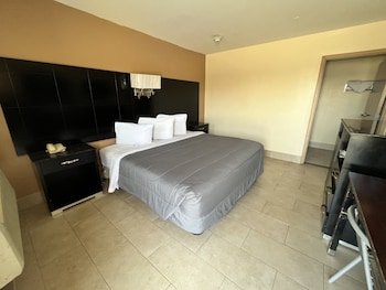 Circle Motor Lodge