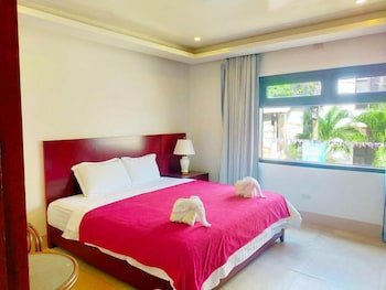 El Nido Beach Hotel