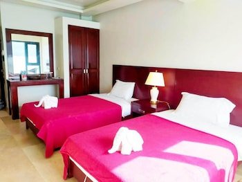 El Nido Beach Hotel