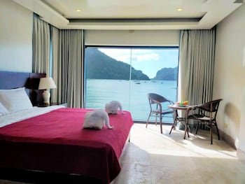 El Nido Beach Hotel