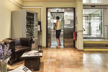 Brit Hotel Cahors – Le Valentré