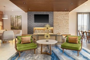 Fairfield Inn & Suites Kansas City at The Legends