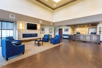 Comfort Suites Near Denver Downtown