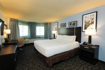 Silver Sevens Hotel & Casino