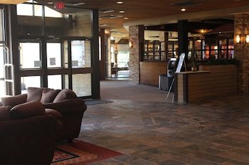 Walking Eagle Inn and Lodge