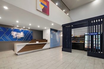Holiday Inn Express & Suites Sebring