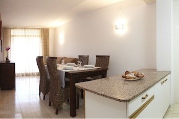 Catalonia Gardens Apartmentos