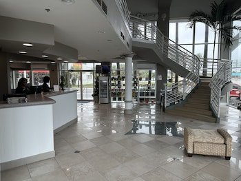 Boardwalk Inn & Suites
