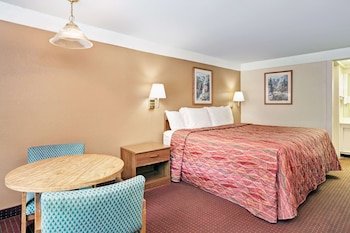 Knights Inn Charleston East