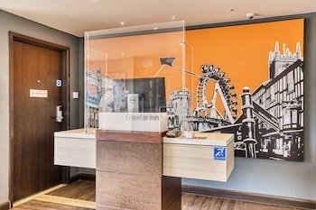 Premier Inn Buckingham Hotel