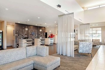 Best Western Plus Executive Residency Rigby's Water World Hotel