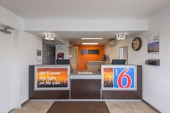 Motel 6 Kansas City North - Airport