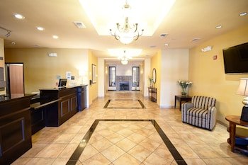 Holiday Inn Express & Suites Del Rio
