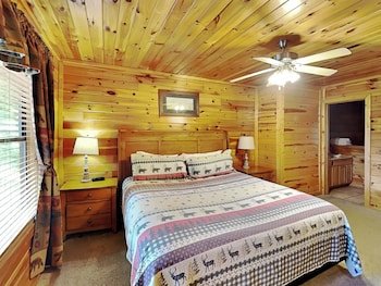 Apple Bear Lodge
