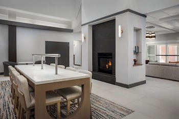 Homewood Suites by Hilton Cleveland-Solon