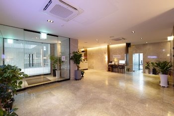 Mate Hotel