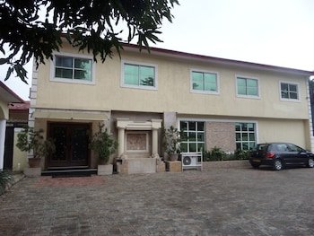 Adna Hotel Limited