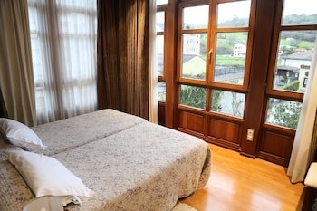 Apartamentos La Pontiga