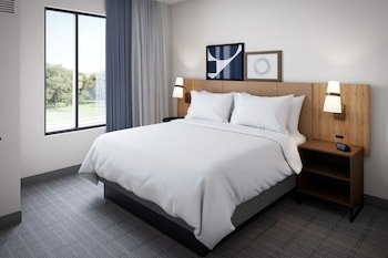 Staybridge Suites Cincinnati East - Milford