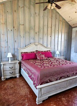 Breezy Hills Cottages