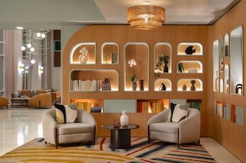 Renaissance Orlando Resort - Disney Springs® Area
