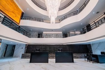 Hotel Grand Dhillon
